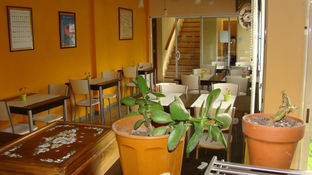 Hosteria Magnolia Villa Gesell Eksteriør billede