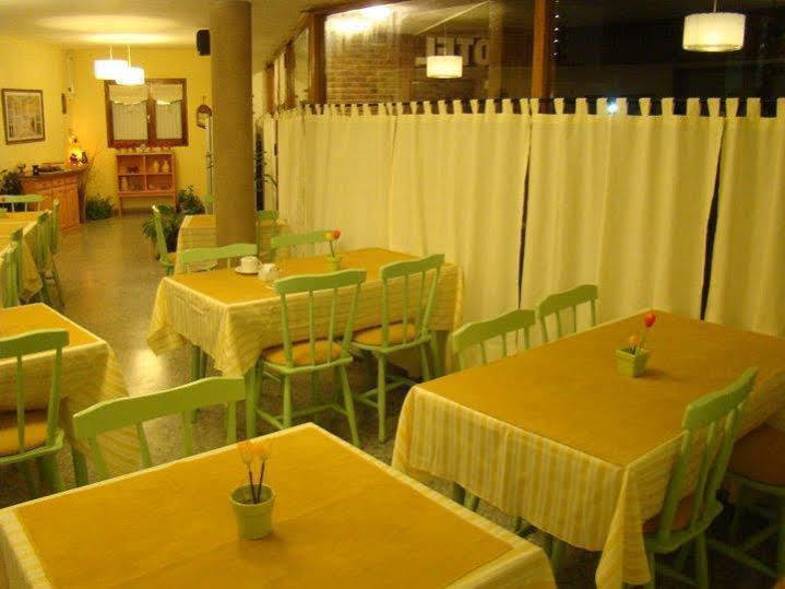 Hosteria Magnolia Villa Gesell Eksteriør billede